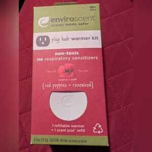 Plug Hub-Warmer Kit - Green and White